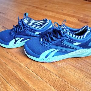 Reebo Girls Blue/White Sneaker Shoe Size 8